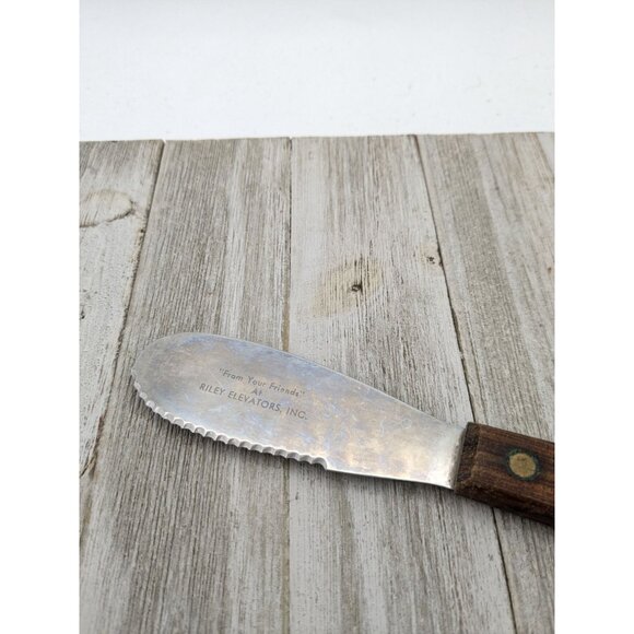 Mini Spreader Icing Frosting Spatula Serrated Edge 7 1/4" Wooden Handle - Picture 2 of 7